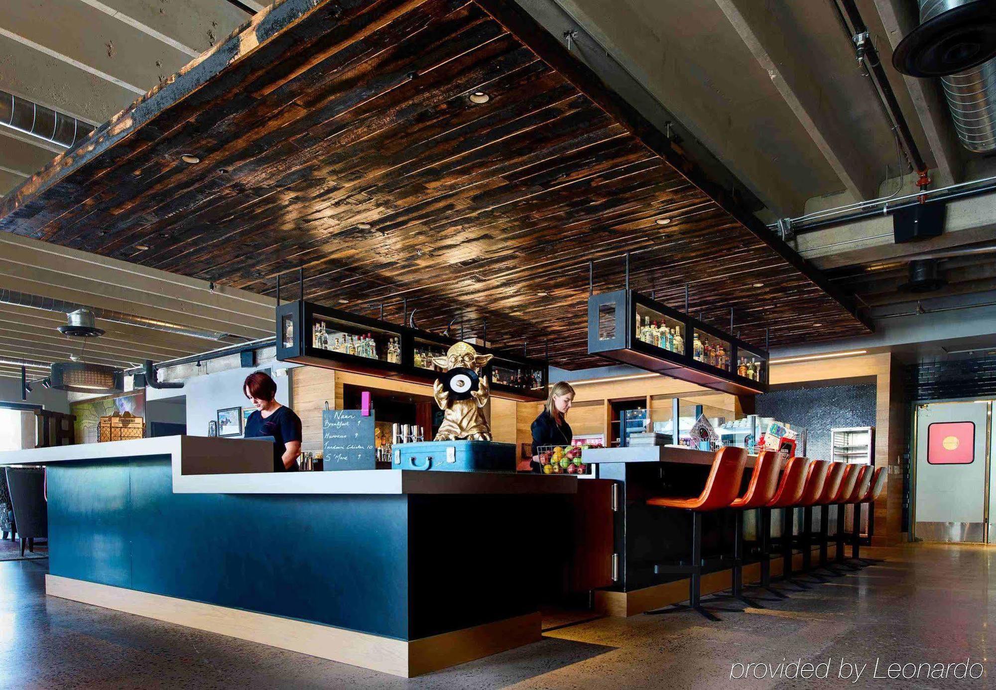 Moxy Phoenix Tempe/Asu Area Kültér fotó